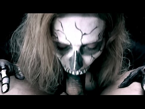 ❤️ ສາວ Demon ດູດ cock ກັບປາກສີດໍາຂອງນາງແລະກືນ cum. ຮູບໂປ້ງາມ ທີ່ lo.desixxxtube.ru ❌
